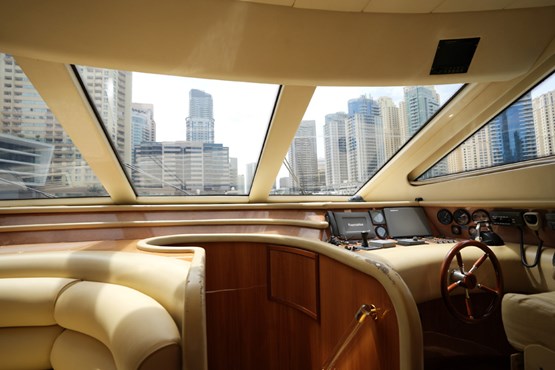 Azmiut yacht 80ft |AED1040/Hour